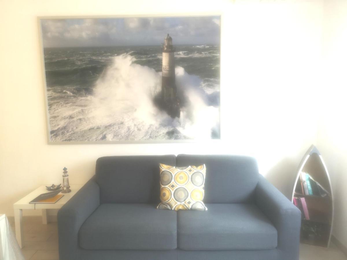 Monica'S Apartment مارينا دي كارّارا المظهر الخارجي الصورة